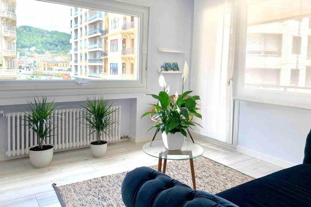 New Gorgeous Central Apartment - Beachfront - 3 Bd San Sebastián Exterior foto