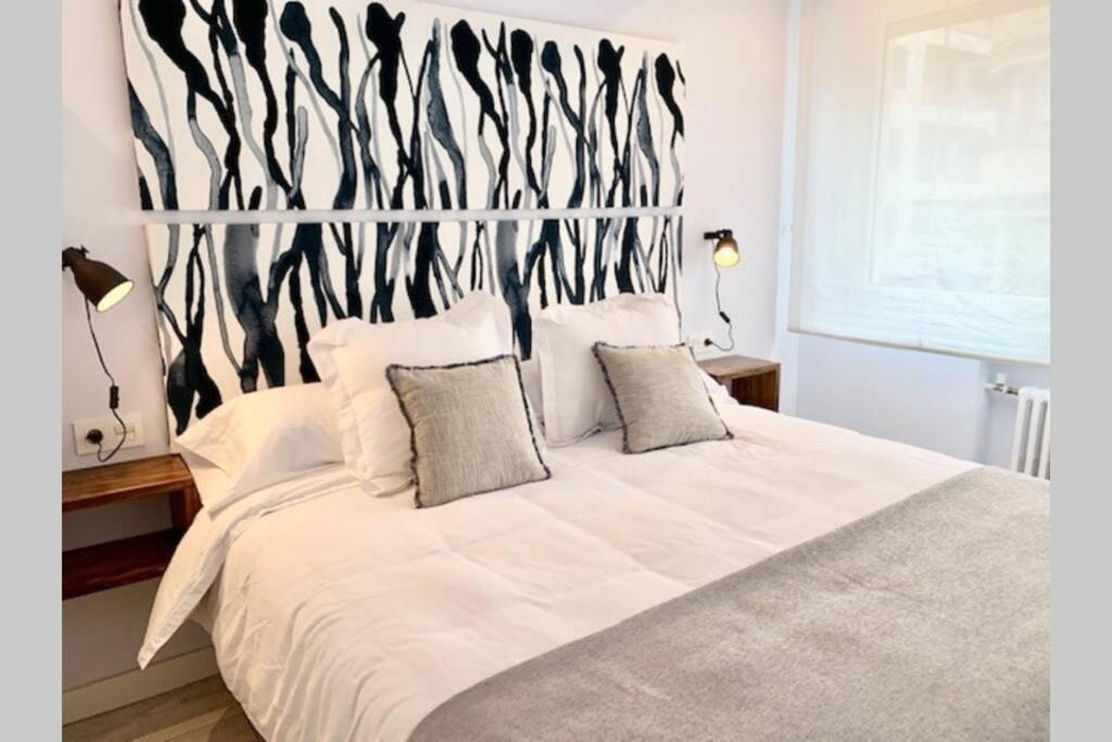 New Gorgeous Central Apartment - Beachfront - 3 Bd San Sebastián Exterior foto